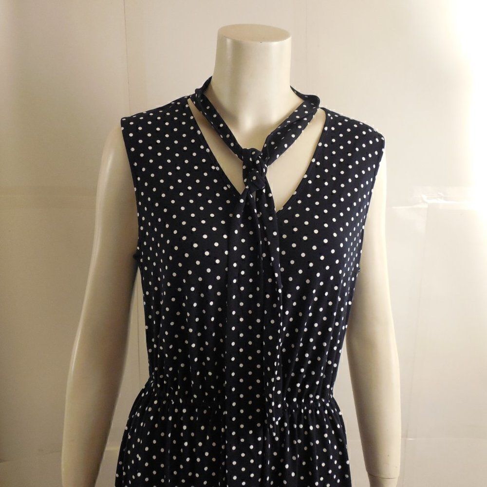 582712.....ADRIANNA PAPELL Printed Tie Neck Sleeveless Dress - Picture 6 of 6